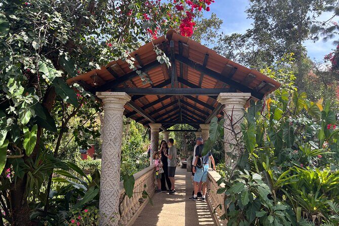 Private Tour: Botanical Garden, Petroglyphs & Mexican Food - Authentic Experiences That Keep You Curious