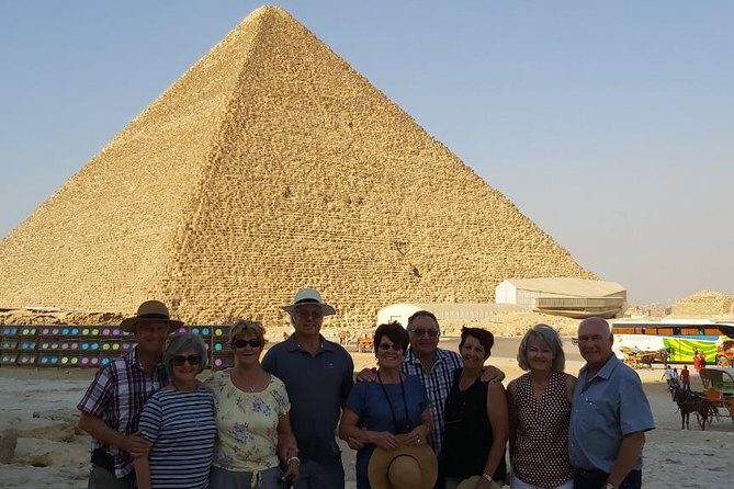 Private Tour Cairo - Pyramids and The Egyptian Museum with Lunch - What the Tour Includes and How It Works