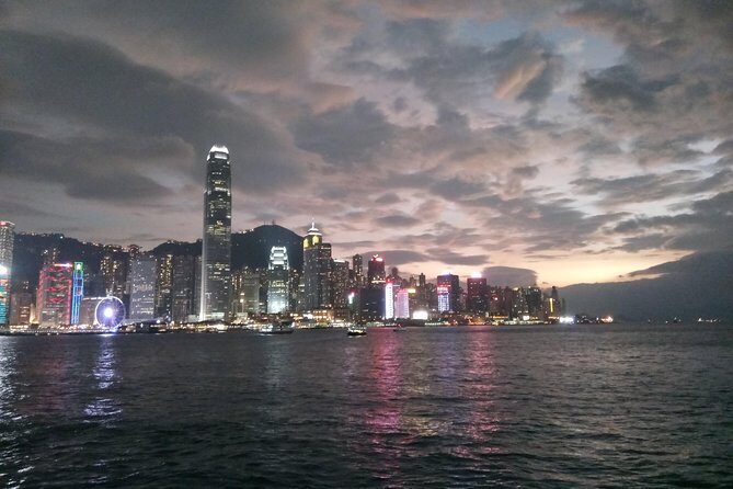 Private Tour: Customized 8-Hour Hong Kong City Tour - Man Mo Temple & Cat Street Market