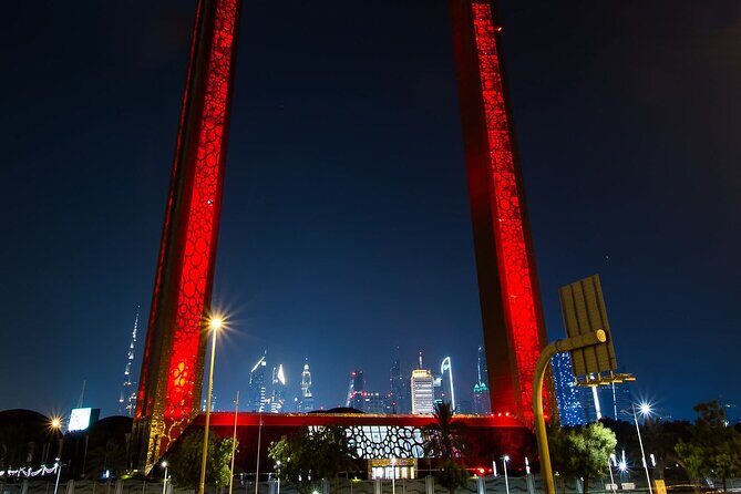 Private Tour: Dubai Frame, Burj Khalifa Entry and Dubai Fountain - Key Points