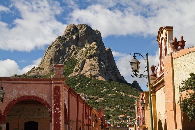 Private tour Freixenet Winery & Peña de Bernal - Introduction: What to Expect from This Day Trip