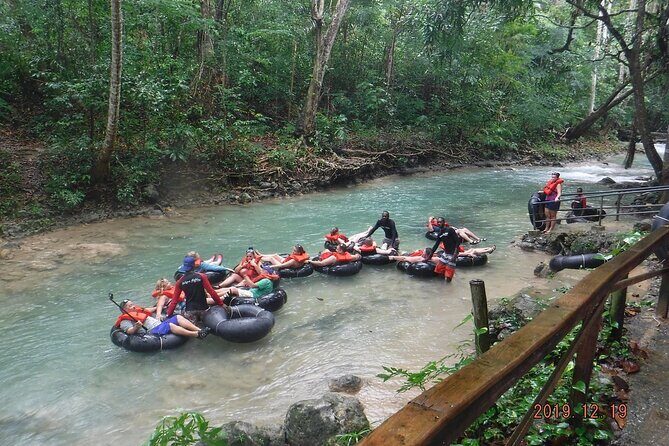 Private Tour From Ocho Rios To Dunn's River Falls Tubing and Shopping - What Do Reviews Tell Us?