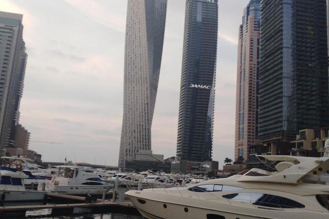 Private Tour From Ras Al Khaima Hotels : Dubai 10 Hours with Professional Driver - FAQs