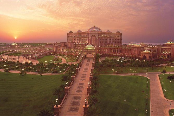 Private Tour: Full-Day Abu Dhabi Tour From Dubai - Introduction: What to Expect from this Abu Dhabi Tour