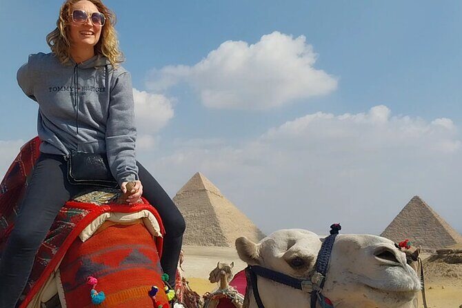 Private Tour: Giza Pyramids & Cairo Museum & Bazaar(All included) - FAQ
