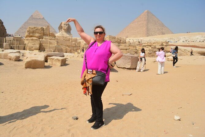Private Tour: Giza Pyramids, Museum, Bazaar & Lunch Included - Detailed Breakdown of the Itinerary