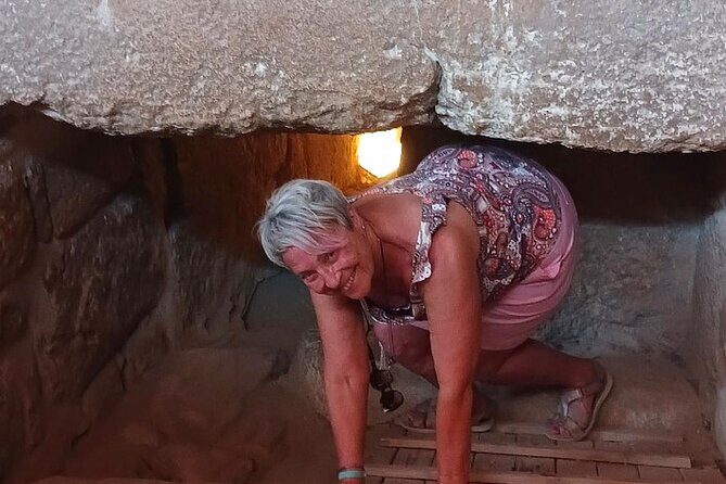 Private Tour: Giza Pyramids, Museum, Bazaar & Lunch Included - FAQs