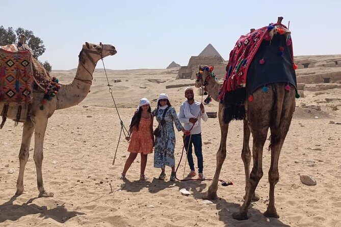 Private Tour Giza pyramids , Sphinx and Egyptian museum with Lunch - Key Points