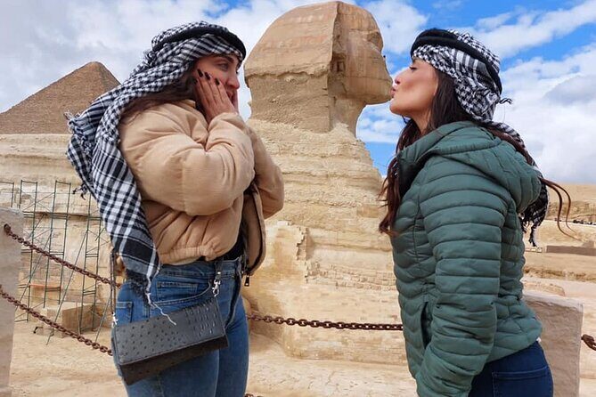Private Tour Giza pyramids ,Sphinx ,Camel Ride and Lunch - An In-Depth Look at the Giza Pyramids and Sphinx Tour