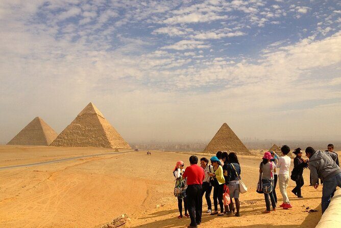 Private Tour Giza Pyramids, Sphinx, Memphis, and Saqqara in Cairo - Key Points