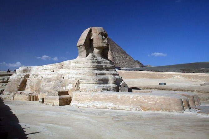 Private Tour: Giza Pyramids, Sphinx, Memphis, Dahshur - Exploring the Giza Pyramids and Sphinx