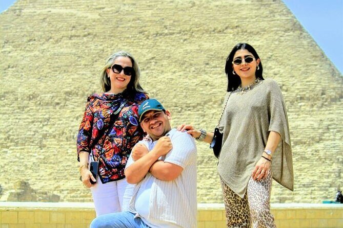 Private tour Giza Pyramids&egyptian Museum&khan khalili bazaar - Authenticity and Audience