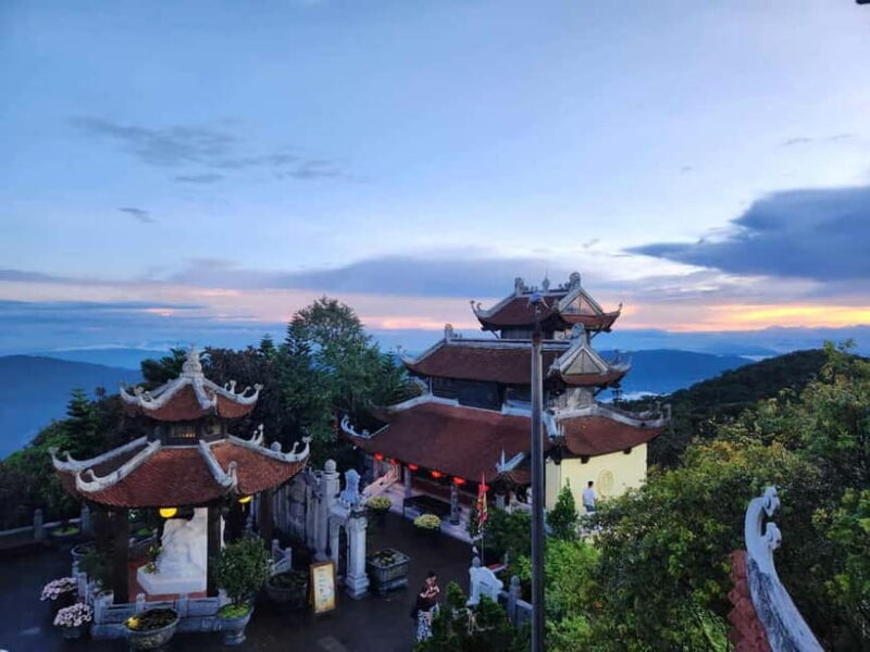 Private tour - Golden hand bridge - Sunworld Bana Hills - An Inside Look at the Ba Na Hills Experience