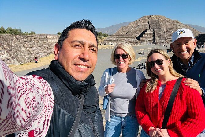 Private Tour, Great Experience, CDMX to Teotihuacan Pyramids - Authentic Encounters and Guided Insights