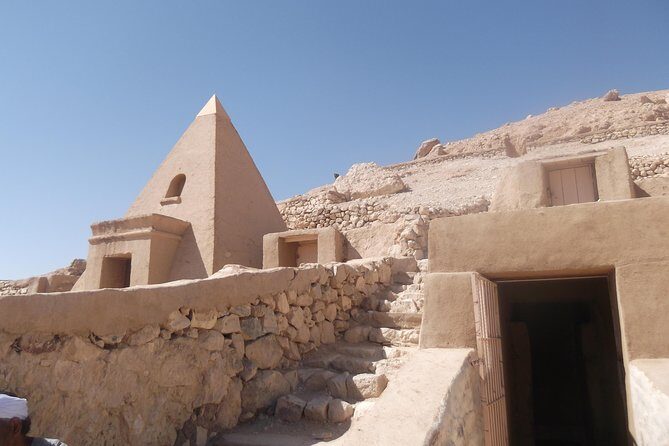 private tour Habu temple,valley of the queens,valley of the workes from Luxor - Exploring Luxor’s West Bank: A Closer Look at the Itinerary