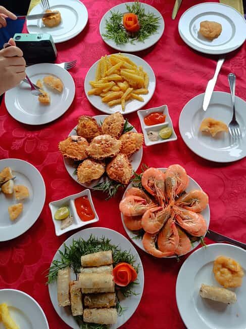 PRIVATE TOUR HALONG BAY ONE DAY with Cave, Kayaking, Sampan - An Authentic Day in Halong Bay: What to Expect