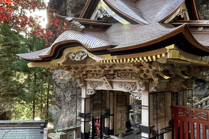 Private Tour in a Spiritual Hot Spot of Japan for Good Fortune - Key Points