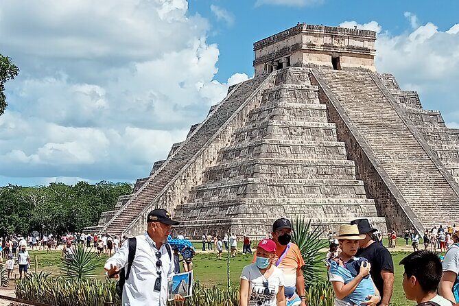 Private Tour in Chichen Itza Official History Guide - Key Points