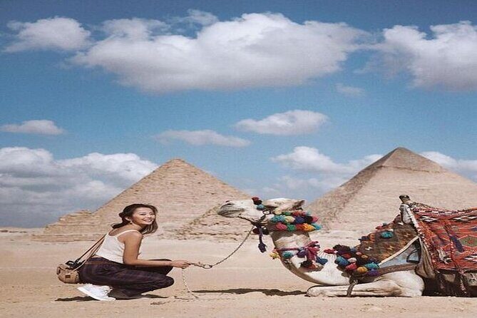 Private Tour in Giza Pyramids, Memphis and Sakkara from Cairo - Starting the Day: Convenient Pickup and Transport
