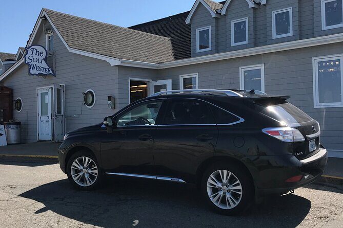 Private Tour in Halifax by a Luxury Vehicle with Informative Guide - Who This Tour Is Best For