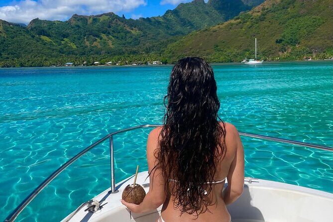 Private tour in Moorea by boat, visit and snorkeling - Seeing Moorea from the Water: What to Expect