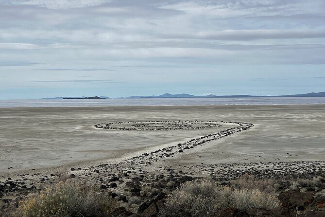 Private Tour in Spiral Jetty and Pink Lake - Key Points