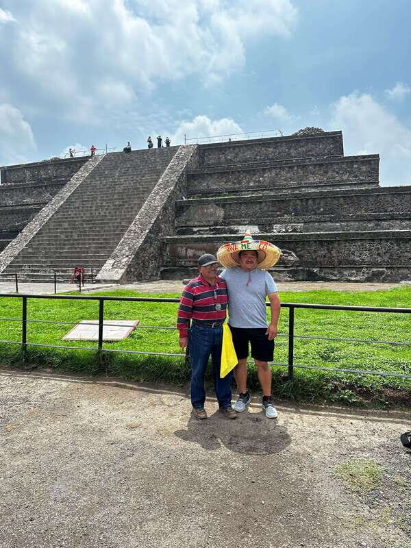 PRIVATE TOUR IN TEOTIHUACAN AND GUADALUPE BASILIC - FAQs