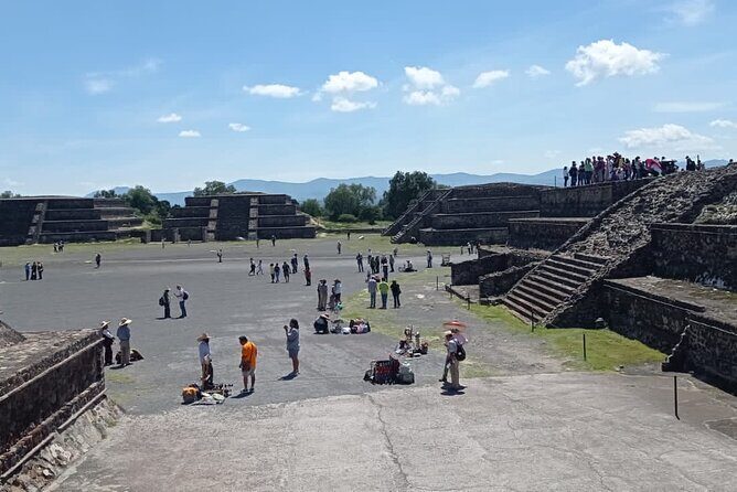 Private Tour in Teotihuacan for People in Wheelchairs - Exploring the Itinerary in Depth