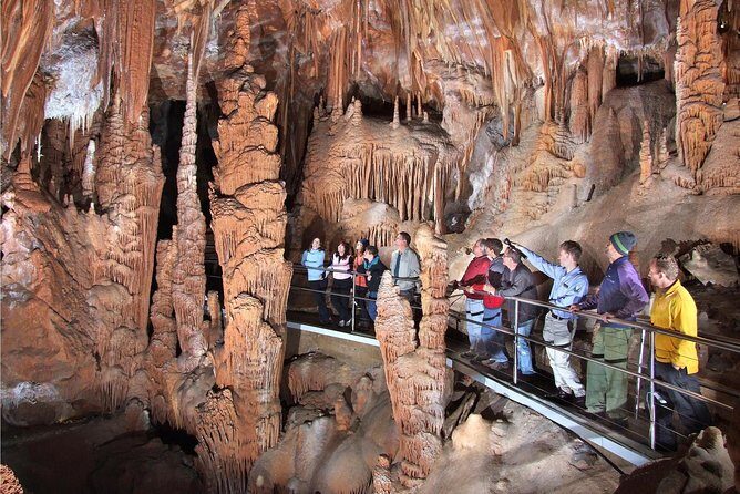 Private Tour: Jenolan Caves & Blue Mountains in a day - Key Points