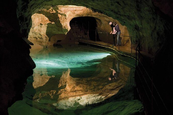 Private Tour: Jenolan Caves & Blue Mountains in a day - Why Consider This Tour?