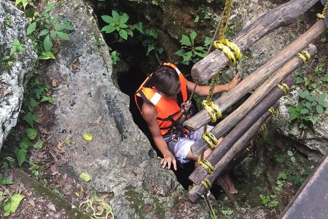 Private Tour: Jungle Adventure at Punta Laguna Nature Reserve - FAQ