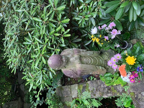 Private Tour Kamakura and Enoshima With Guide and photographer - Exploring Kamakura and Enoshima in Detail