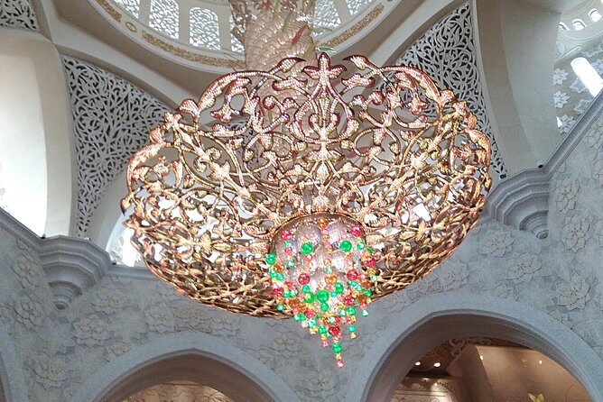 Private Tour : Louvre Museum Abu Dhabi & Sheikh Zayed Grand Mosque visit - Who Will Love This Tour?