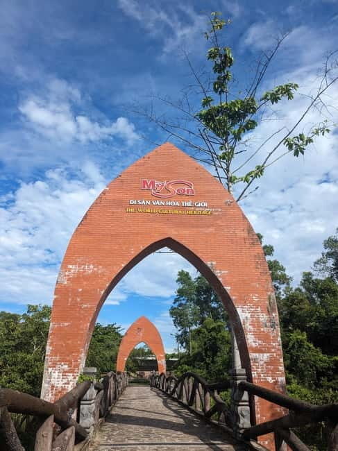 Private tour My Son Temples Tours ( sunrise or sunset) - Value for Money