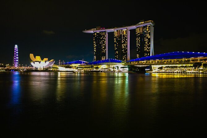 Private Tour: Nighttime Sightseeing with River Cruise - Introduction: What You Can Expect from This Night Tour