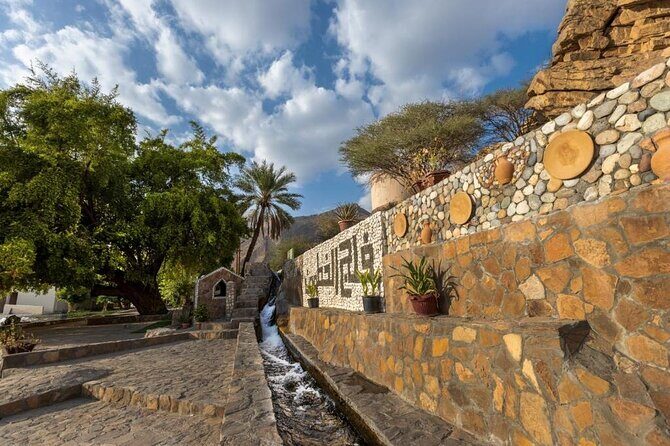 Private Tour Nizwa Birkat Al Mouz and Oman Across Ages Museum - Who Is This Tour Best For?