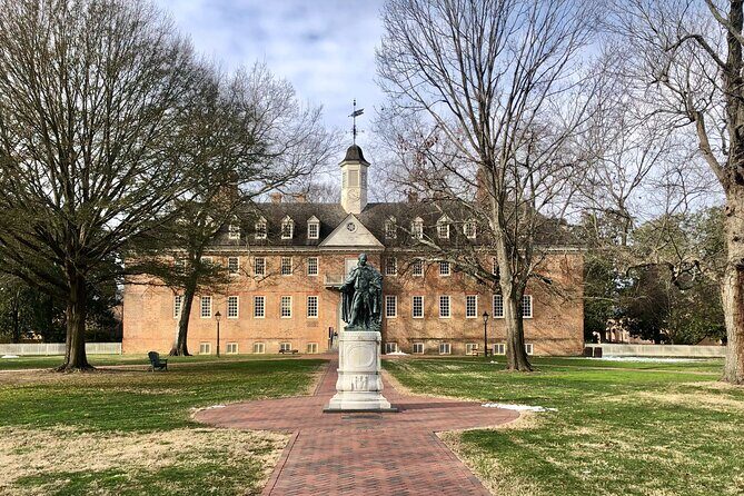 Private Tour of Colonial Williamsburg & Sir Christopher Wren Bldg - The Sum Up