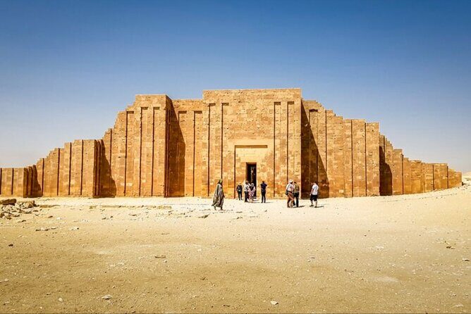 Private Tour of Giza Pyramids, Memphis,Sakkara,Dahshur with Lunch - The Giza Plateau: From Papyrus to Pyramids