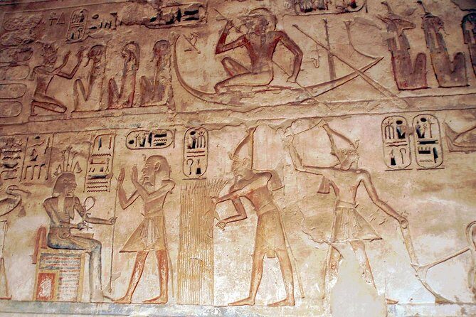 Private Tour of Habu Temples, Valley of the Worker & Valley of the Queens - An Authentic Journey into Egypt’s West Bank