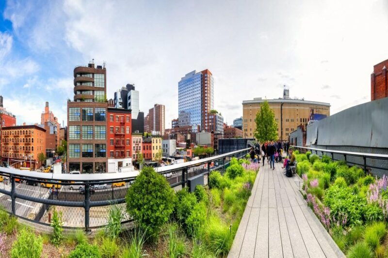 Private Tour of High Line, Chelsea, Hudson Yards and Edge - An Insider’s Look at the Tour