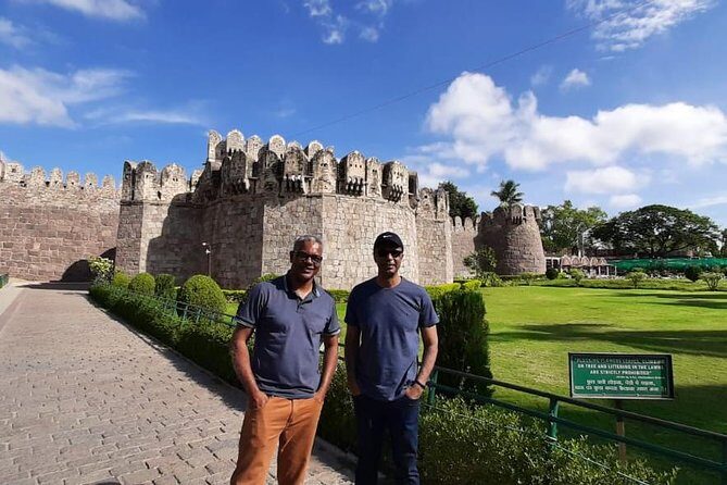 Private tour of Hyderabad with lunch for a culture - What to Expect from the Itinerary