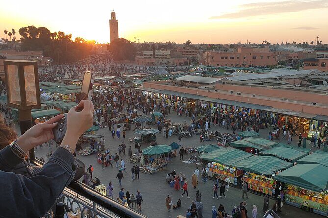private tour of Marrakech 4 hours with multilingual driver - Key Points