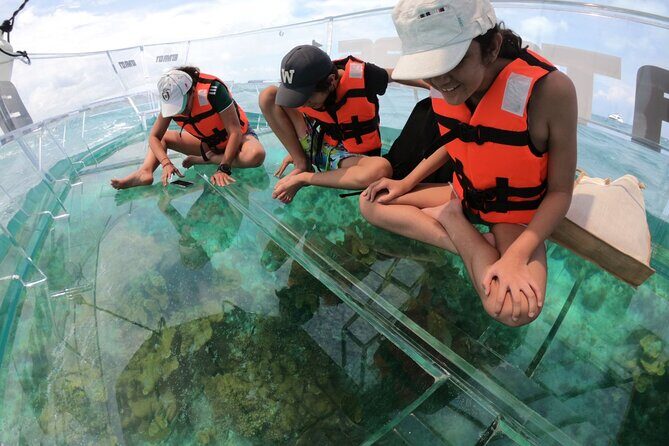 Private tour on transparent boat Cancun Nichupté lagoon - The Sum Up