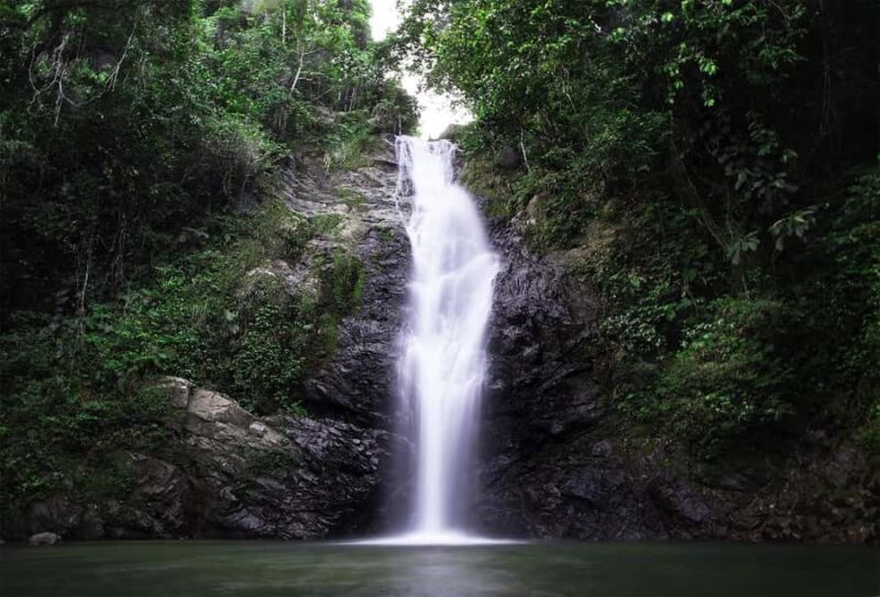 Private Tour: Pacific's Largest Dunes & Famous Waterfall - Who Should Book This Tour?