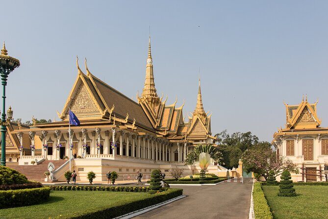 Private Tour: Phnom Penh City Tour Full Day - Exploring Phnom Penh: A Practical Look at the Full-Day Private Tour