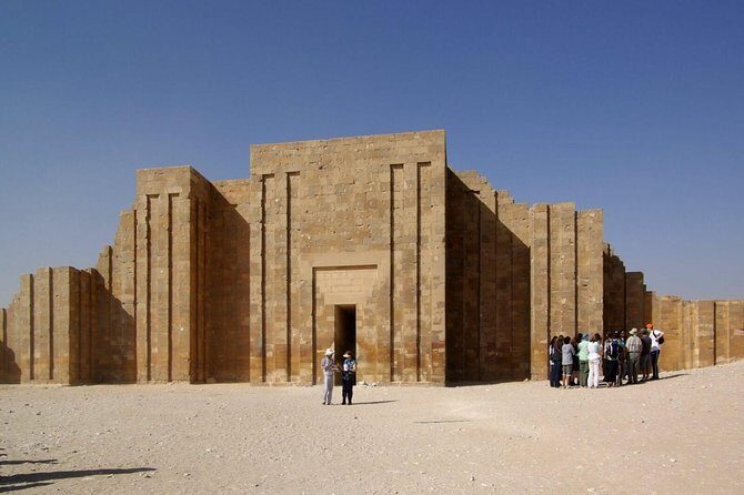 Private Tour: Pyramids of Giza Memphis Saqqara with Lunch - Who Will Love This Tour?