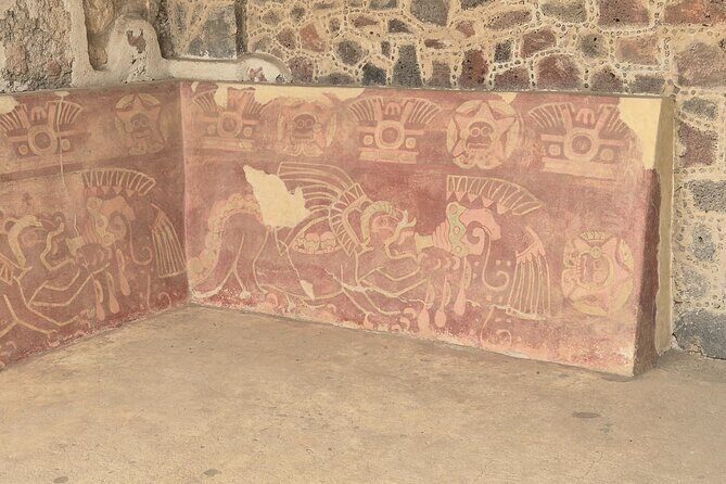 Private Tour Pyramids of Teotihuacán and Guadalupe Basilica up to 4 people - Who Will Love This Tour?