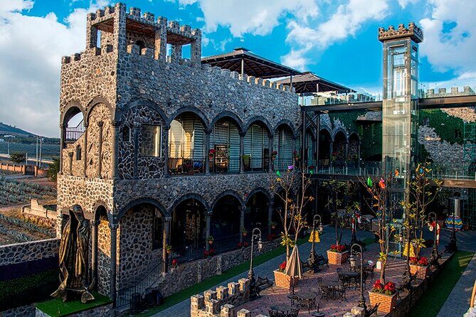 Private Tour Route Elaboration of Tequila in Guadalajara - Starting at El Castillo de Tequila: An Imposing Welcome