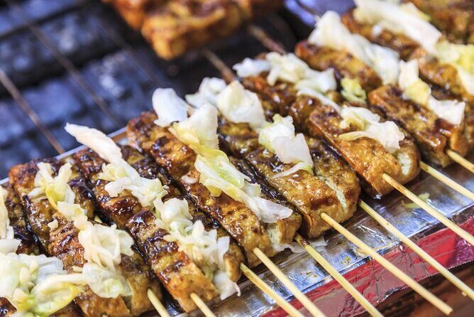 [Private Tour] Shilin Night Market Walking Tour With a Private Tour Guide (2-hr) - Discover Taipei’s Shilin Night Market: An Authentic Food & Culture Experience