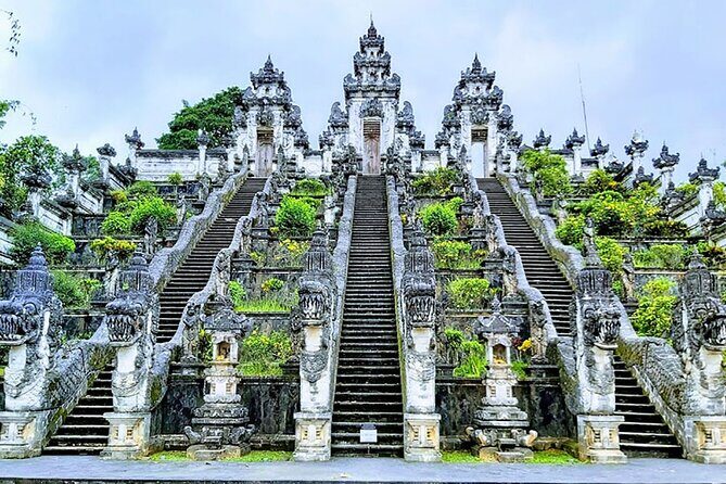 Private Tour The Gate Of Heaven Lempuyang Temple And Tirta Gangga - Who Should Book This Tour?